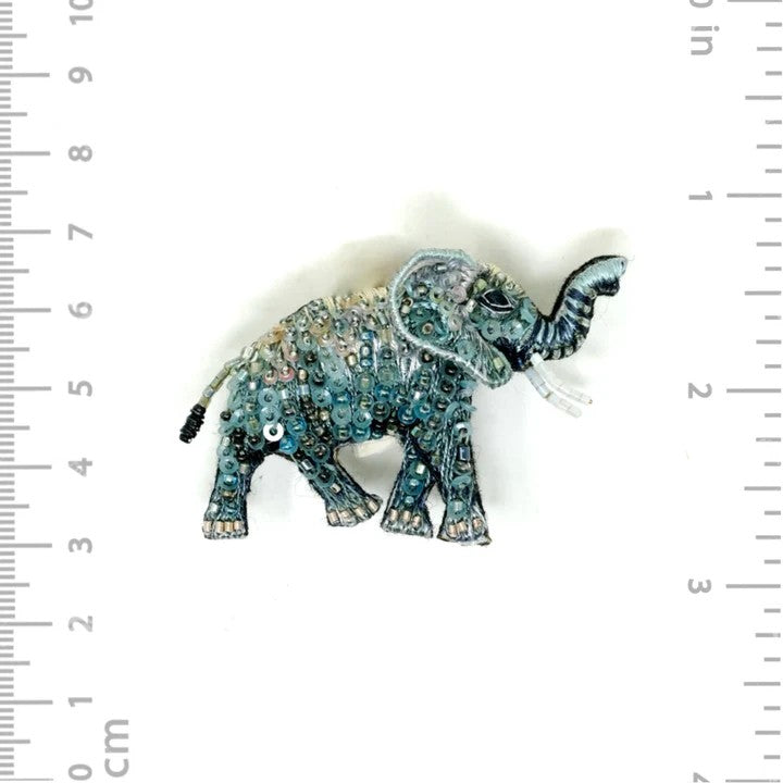 Waldelefant Brosche von Trovelore