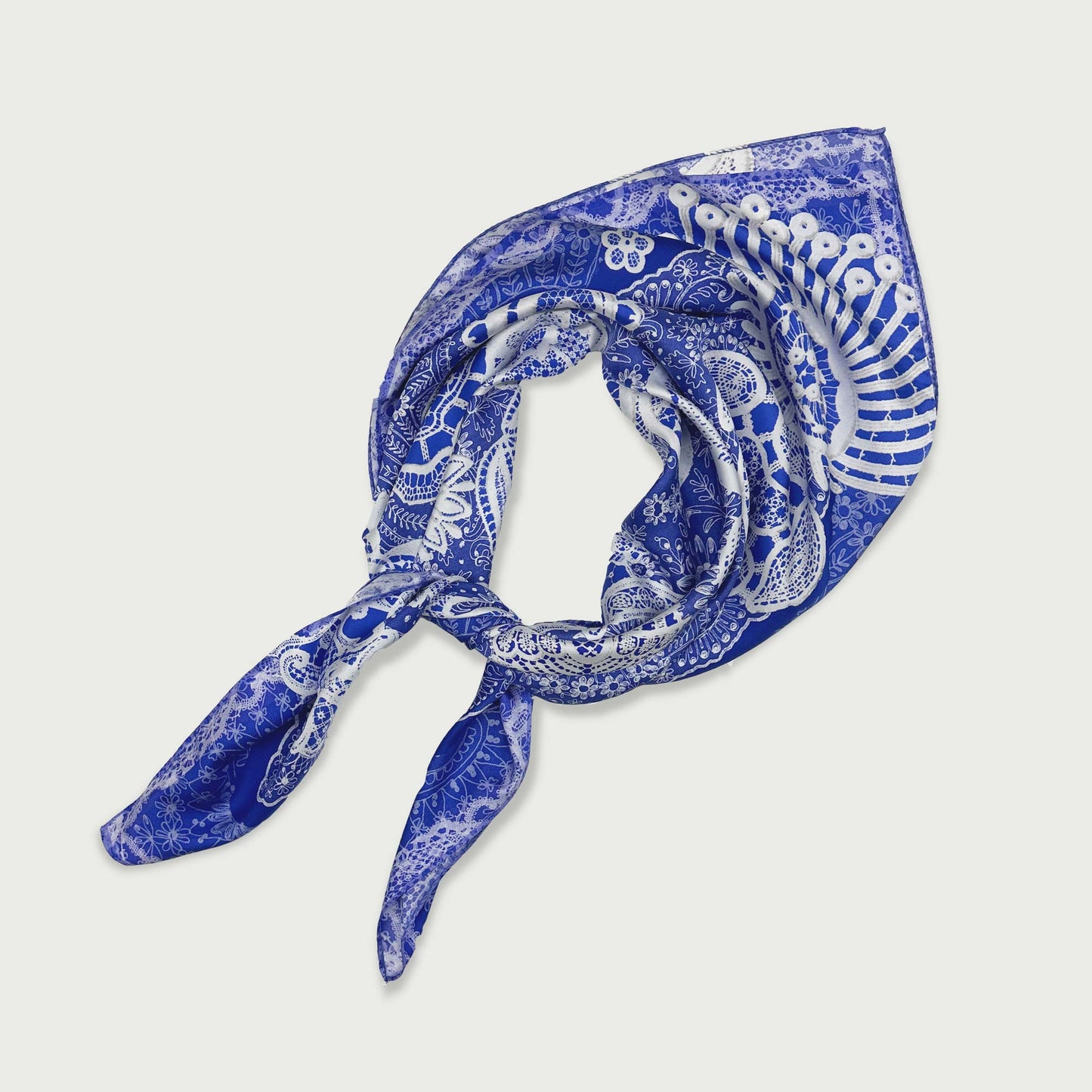 108 - Foulard "Guipure"