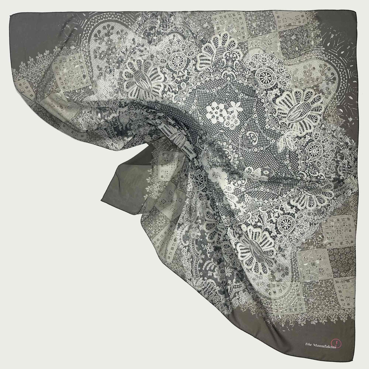 106A - Foulard "Merletti"